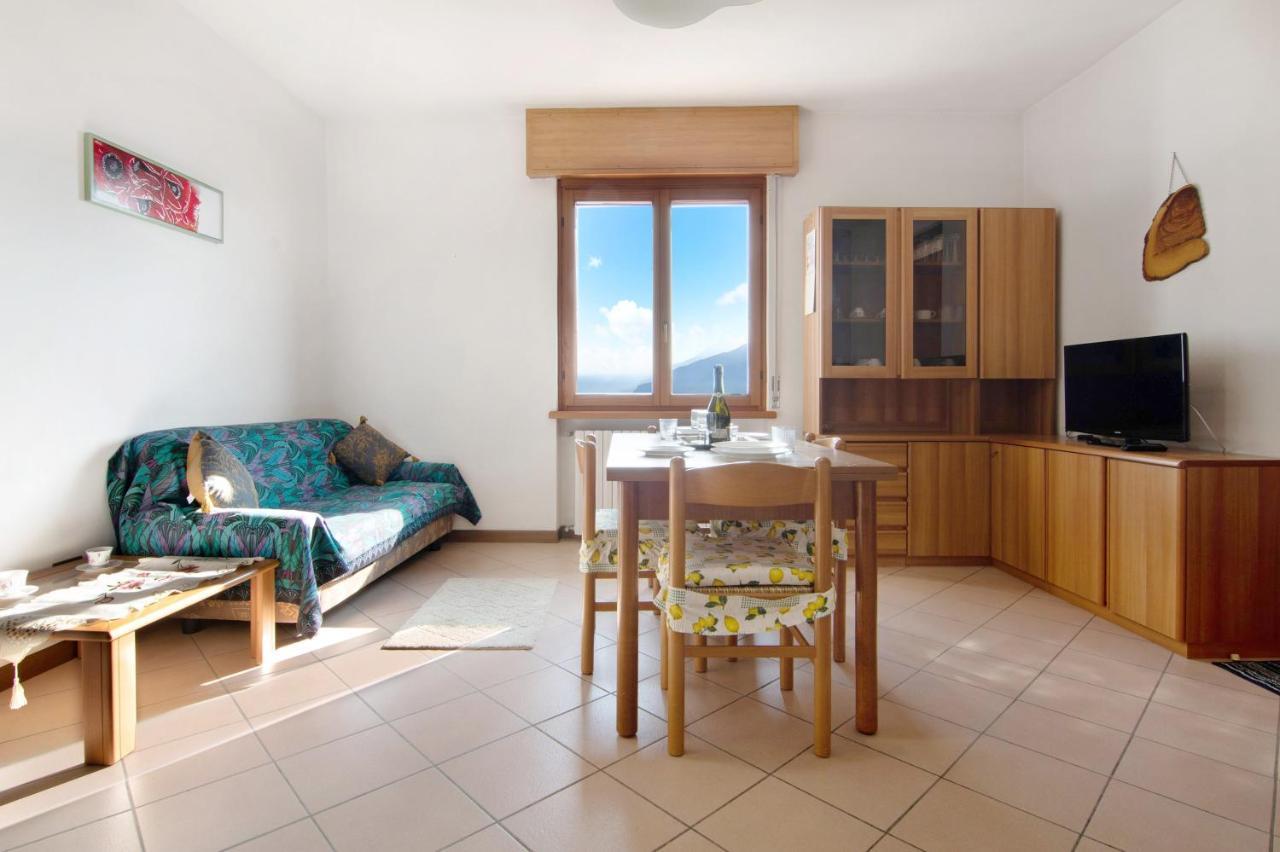 Ferienwohnung Casa Suono Del Sole Consiglio di Rumo Exterior foto